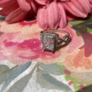 925 Sterling Silver Diamondelle engagement ring